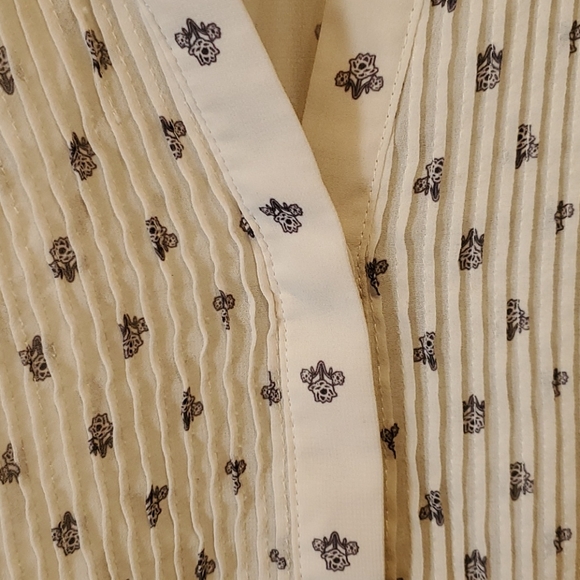 H&M blouse - Picture 5 of 6